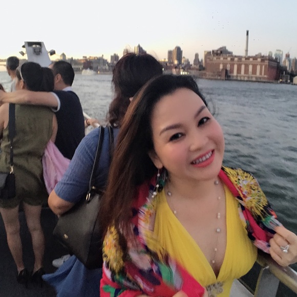 Meet your Posher, Rong - Picture 4 of 10